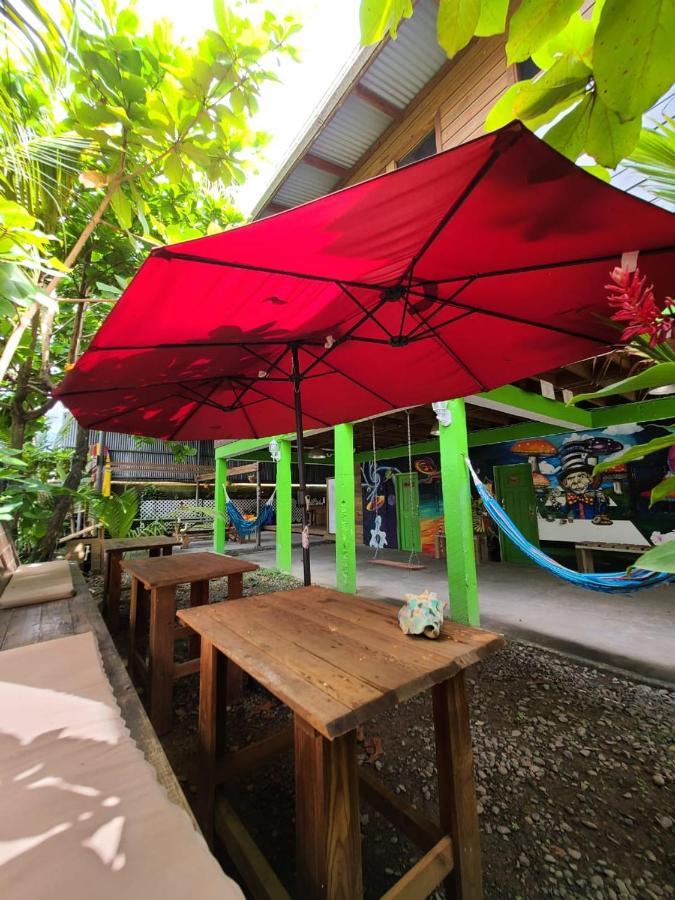 Hôtel The Bocas Corner à Bocas del Toro Extérieur photo