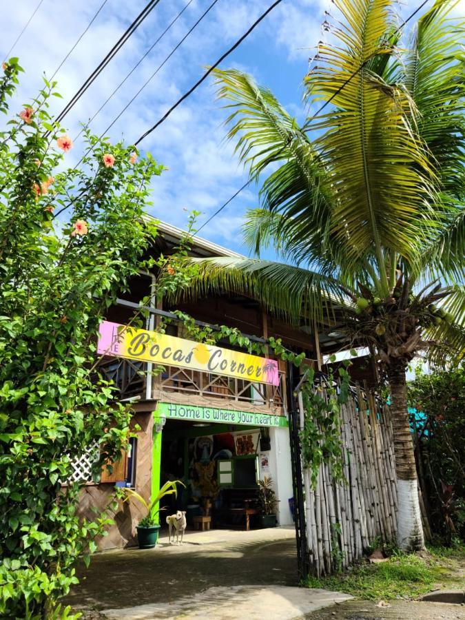 Hôtel The Bocas Corner à Bocas del Toro Extérieur photo